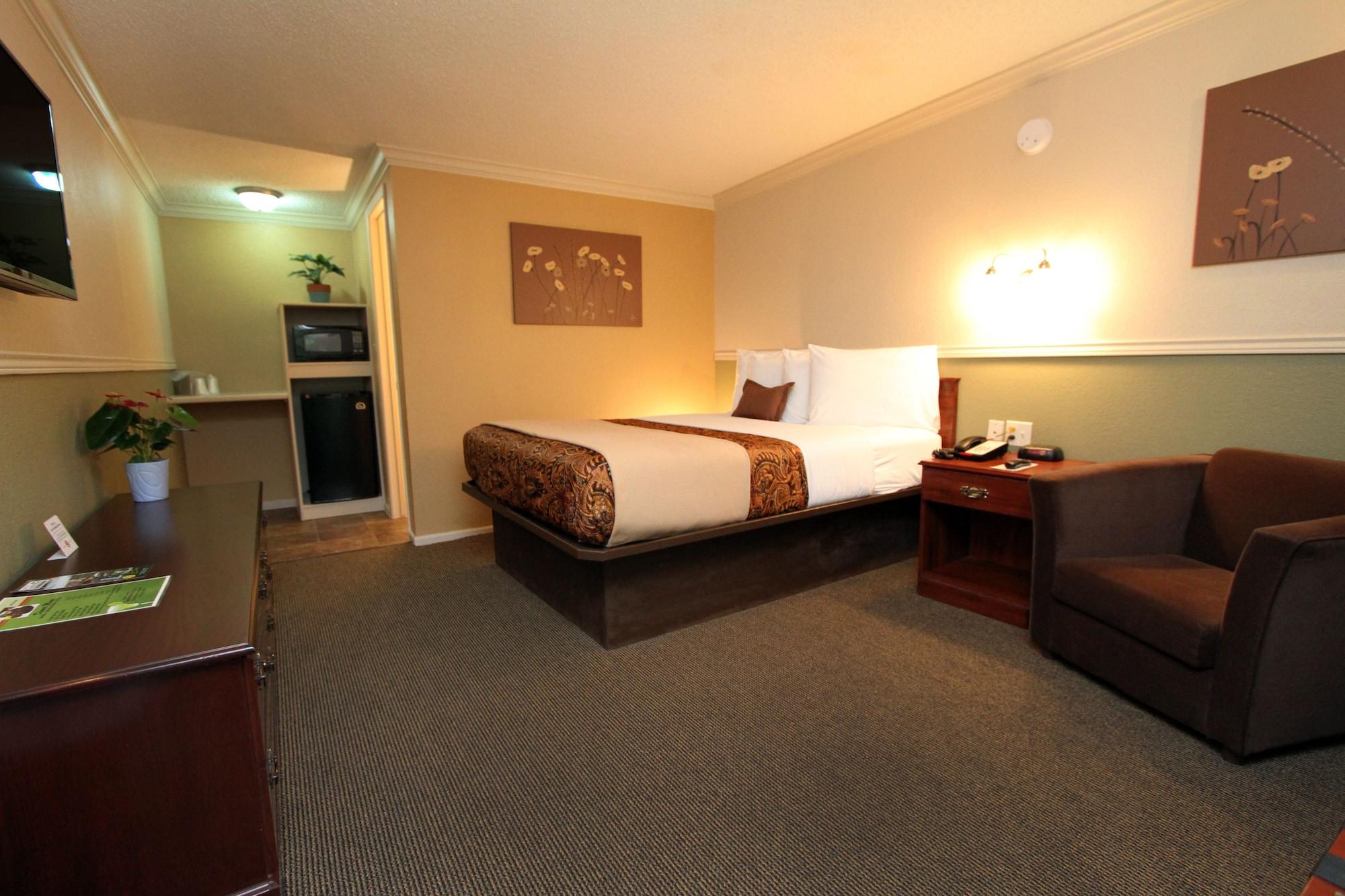 Family Garden Inn & Suites Laredo Esterno foto